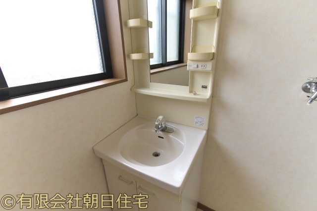 カーサ２１の独立洗面台