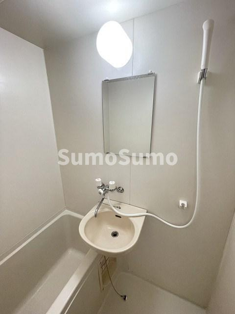 ルフロン甲子園の浴室