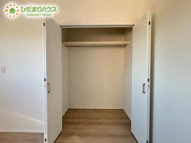 熊谷市末広フェリディアガーデン　分譲一戸建て　11の収納|クローゼットが付いていて、お部屋の住空間もスッキリ広々つかえそうです(^^)/								
