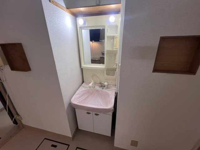 多聞ニューハイツの洗面所