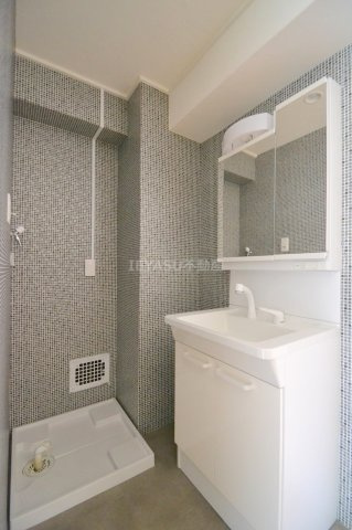 広島市西区小河内町２丁目の賃貸マンションの洗面所
