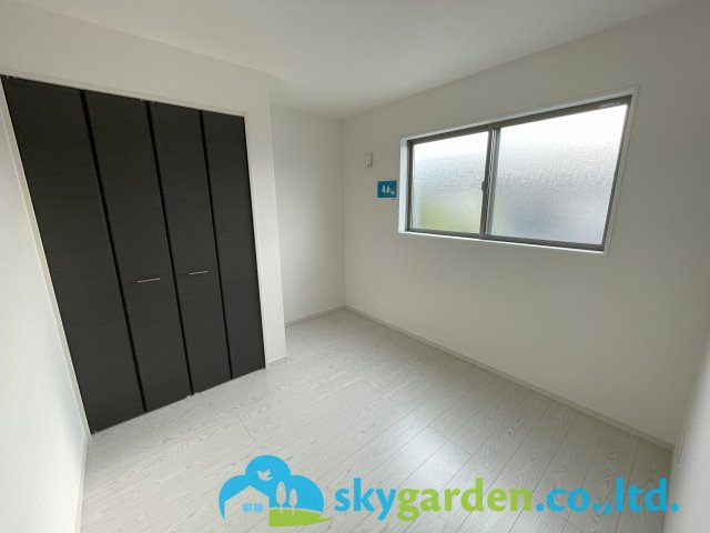 鎌倉市笛田4期　新築戸建　全2棟2号棟の洋室