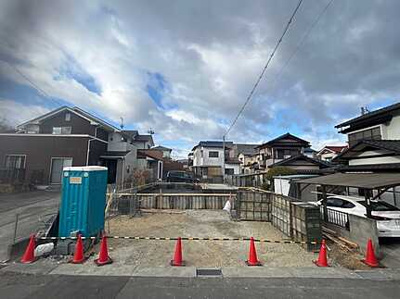 【前面道路含む現地写真】 | 安芸郡熊野町萩原1丁目　新築一戸建て