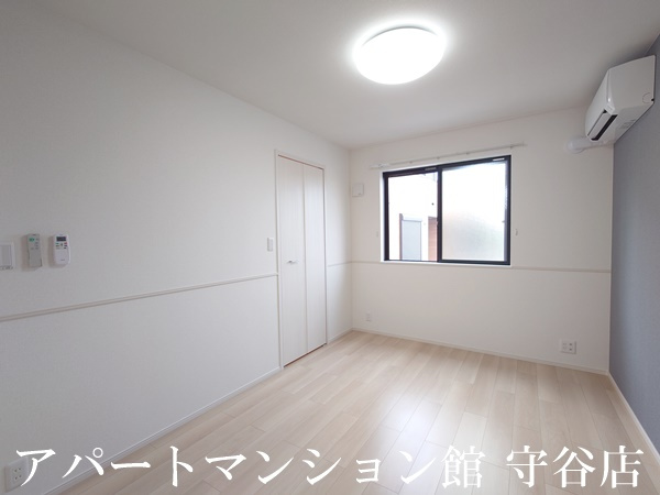 小張プレイスⅠの寝室