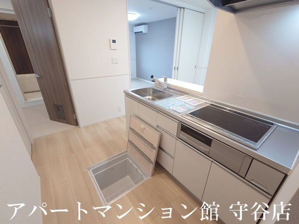 小張プレイスⅠのキッチン