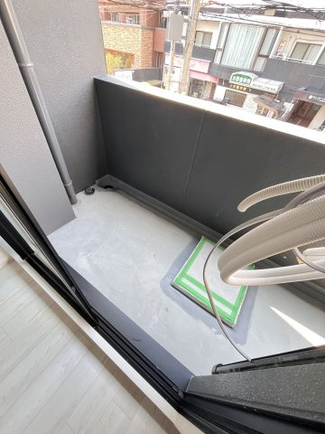 大阪市都島区都島本通３丁目の賃貸マンションのバルコニー