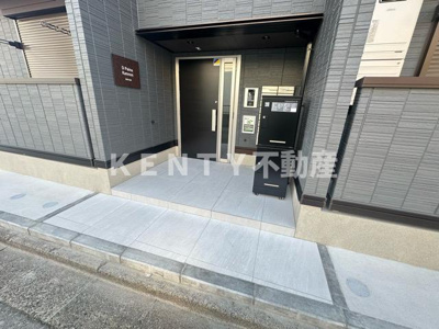 【エントランス】 | D Paina Kannon | 毎日通るエントランスはこのようになっています