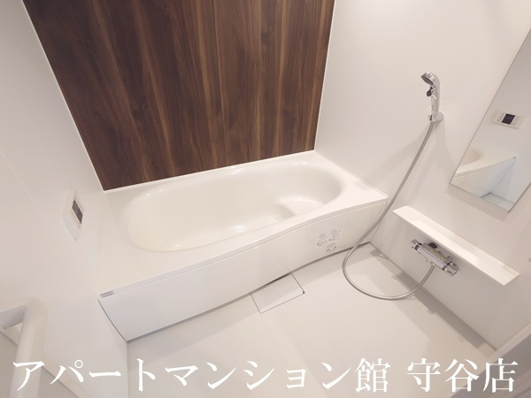 小張プレイスⅠの浴室