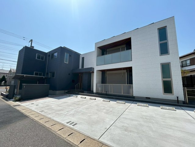 ＧｒａｎｄＬｅａｆの駐車場|駐車スペースもあります