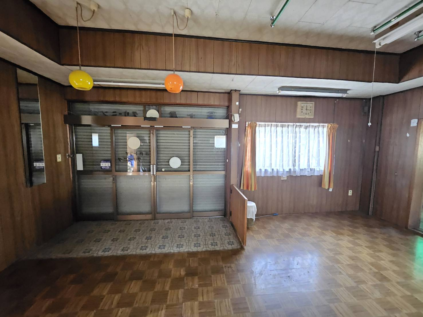 山辺三　倉庫・店舗のその他共用部分