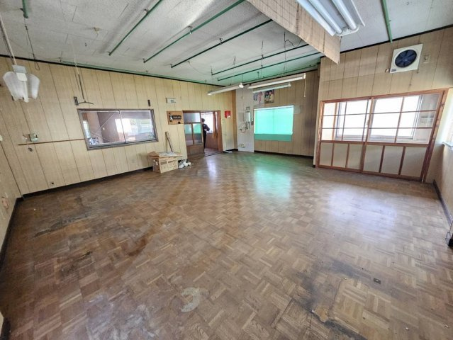 山辺三　倉庫・店舗のその他