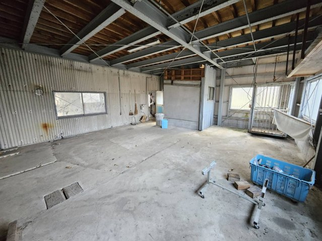 山辺三　倉庫・店舗のその他