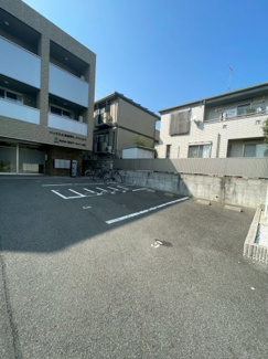 【駐車場】 |  バックス大津雄琴レイクヒルズ