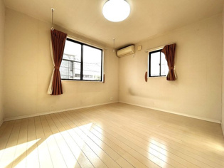 室内内覧可能です。お気軽にお問い合わせください。