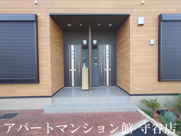 小張プレイスⅡの玄関
