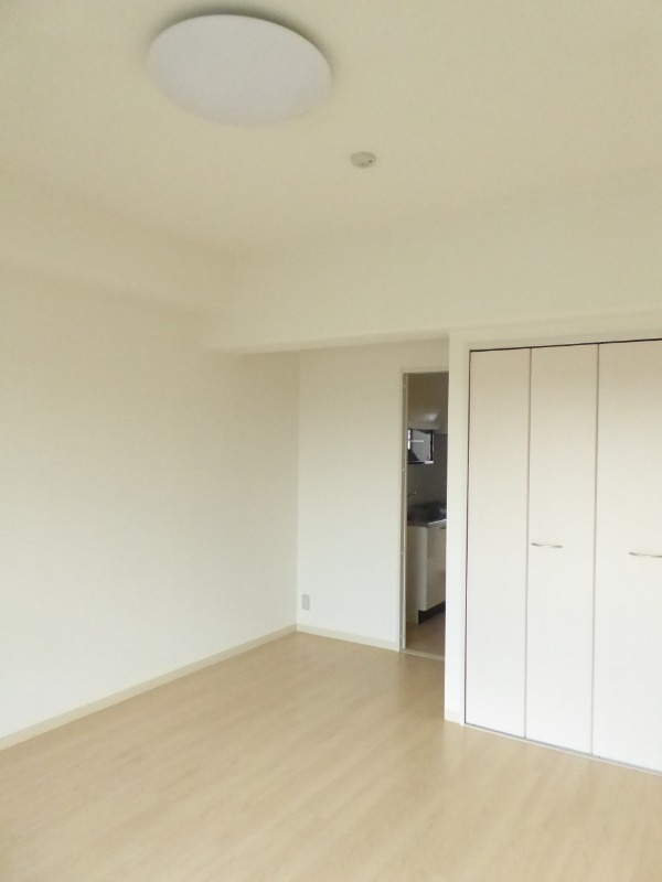 福富ＧＲＡＤＥマンションの居間・リビング