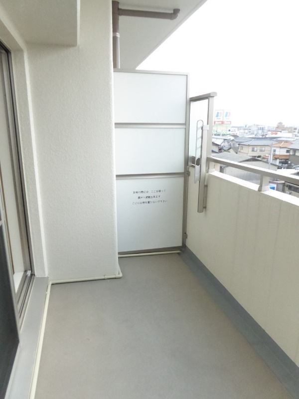 福富ＧＲＡＤＥマンションのバルコニー