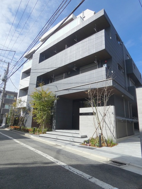 テ・フィレール千歳烏山の外観