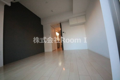 【居間・リビング】 | セレニテ上町台 | ゆったりとしたリビングです