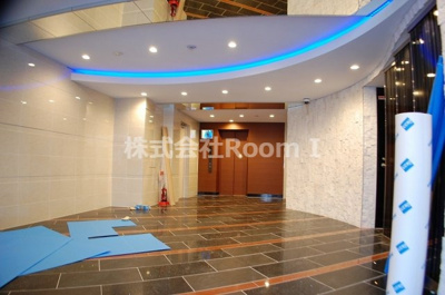 【ロビー】 | セレニテ上町台 | 建物の内部です