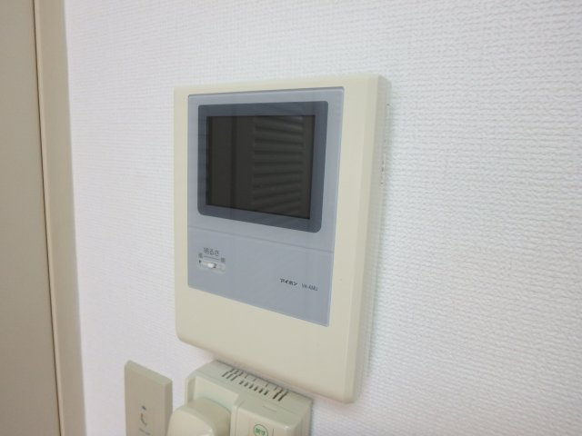 【セキュリティ】 | ルモンド西宮 | TVモニター付きドアフォン