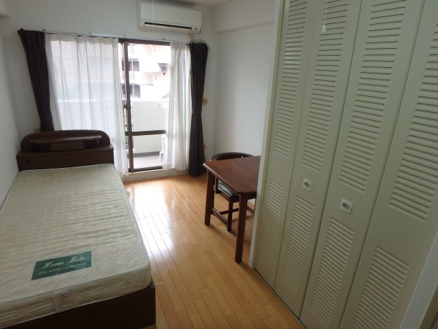 【寝室】 | ルモンド西宮 | 落ち着いて過ごせるお部屋なので、寝室にいかがでしょうか
