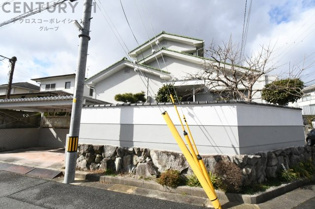 川西市清和台東2丁目中古戸建の外観