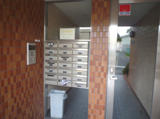 【エントランス】