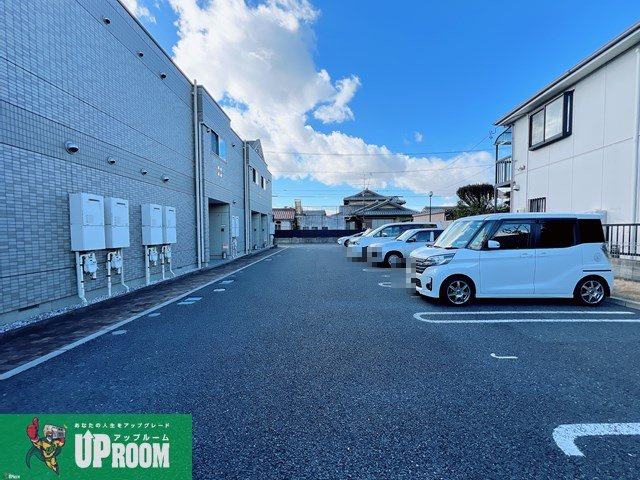 グランベルの駐車場