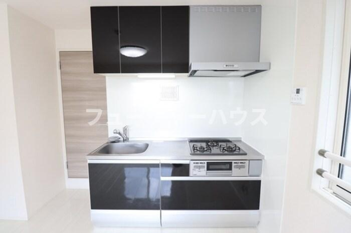 ロンオール元白銀のキッチン