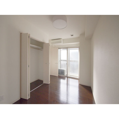 【洋室】 | ラ・フォルトゥレス・ド・フェ覚王山