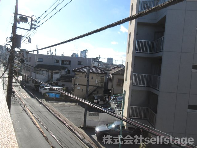 練馬区桜台２丁目の賃貸マンションの展望|練馬駅の方向です