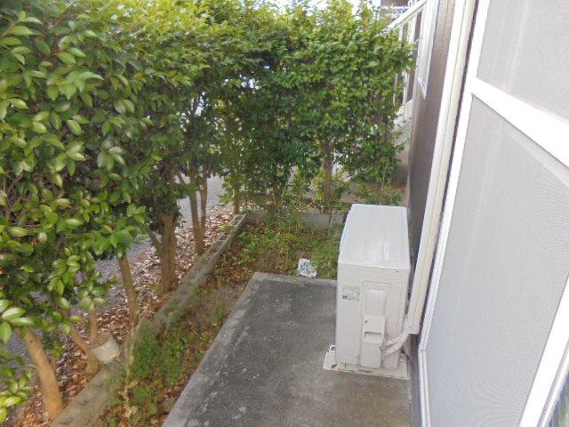 フレグランス志染のバルコニー