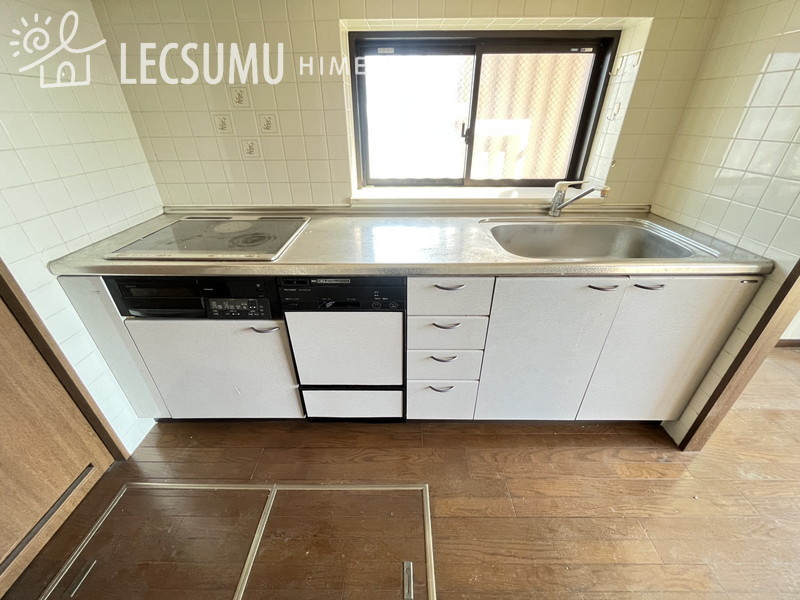 ルネス土山のキッチン