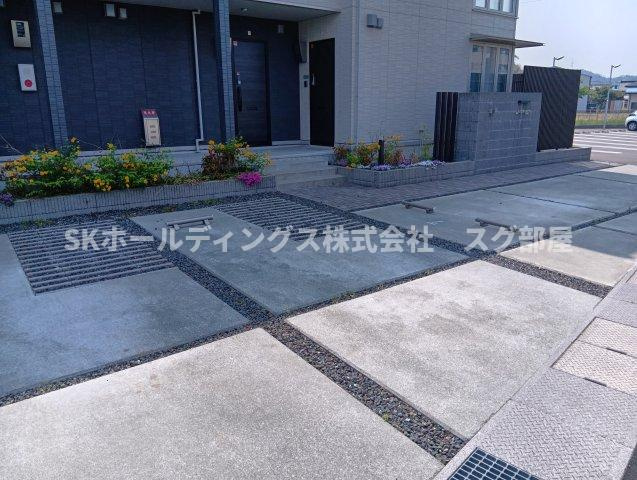 レガシアの駐車場