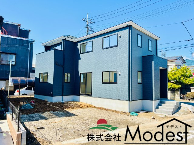 太田市浜町の外観|年中無休で平日の仕事終わり夜２０時まで受付可能です。
事前のご予約がオススメです。お気軽にお問い合わせください。

