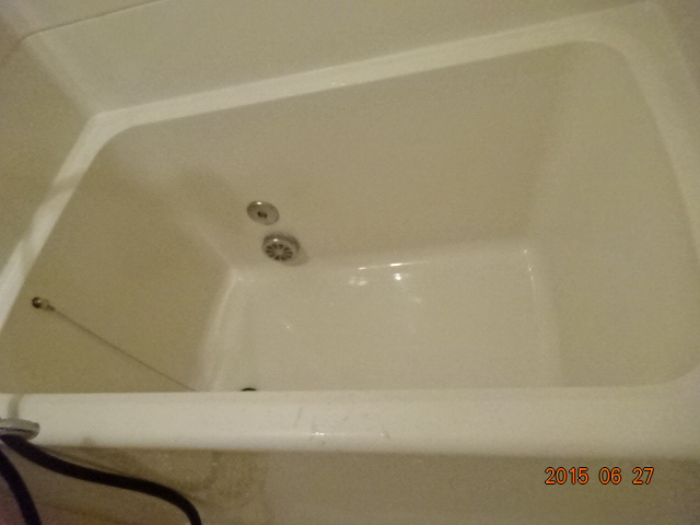 【浴室】 | ワコンハウス | 浴室は3点ユニット内にありますが、なんと追い炊き自動給湯付き