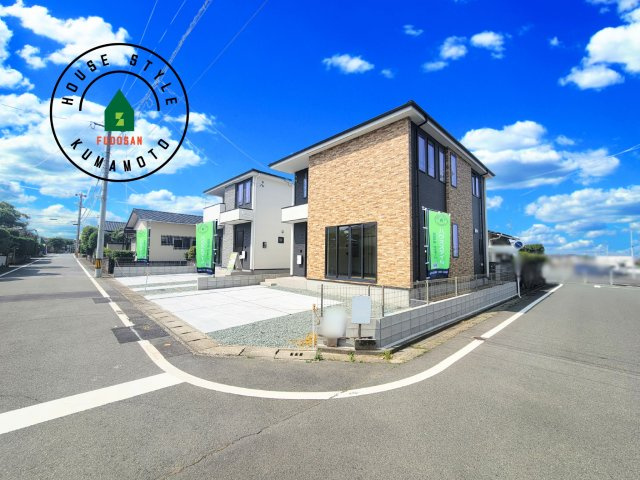 菊池郡菊陽町第2-2棟（1号棟）　の前面道路含む現地写真|見学の時間などお気軽にお問い合わせ下さい。