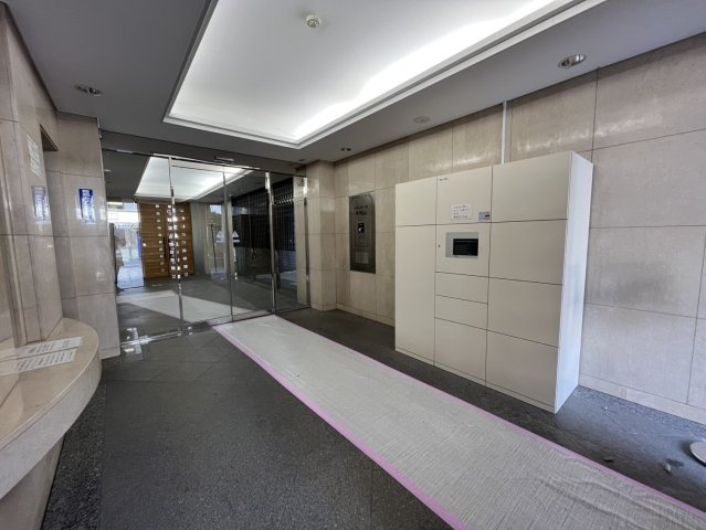 グラシオーズ芦刈山のロビー