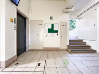 【ロビー】 | 給田南住宅2号棟 | エントランスホール