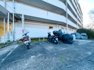 【駐車場】 | 給田南住宅2号棟 | バイク置き場