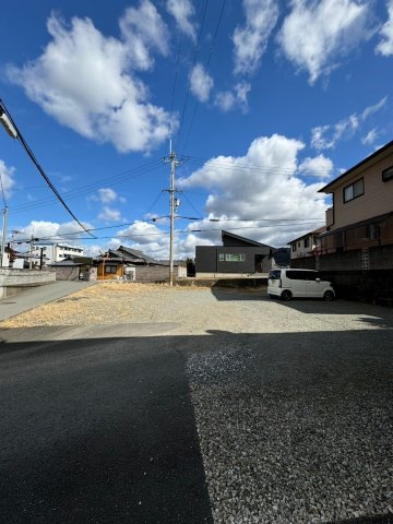 寺本住宅の駐車場