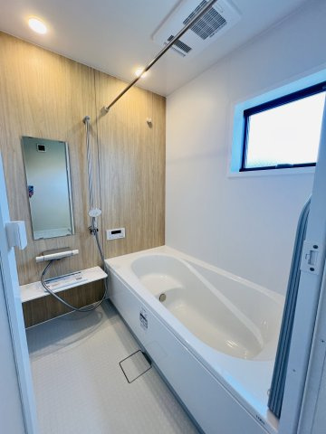 湘南スタイリッシュHouse in辻堂（茅ヶ崎）の浴室|Ｂ棟：浴室
