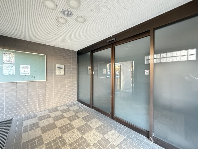 響水館のエントランス