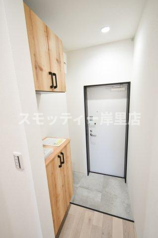 Mew Style Apartmentsの玄関