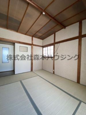 【和室】 | 　寝屋川市河北中町連棟住宅 | 落ち着いた雰囲気の和室付きです
2階