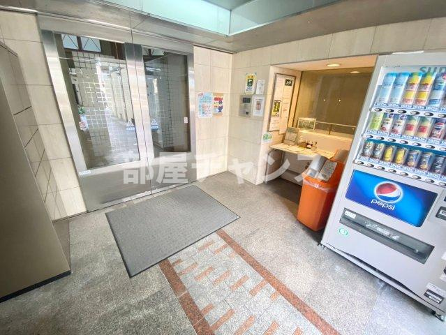 東山ビレッジのエントランス
