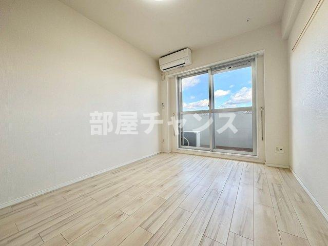 東山ビレッジの居間・リビング