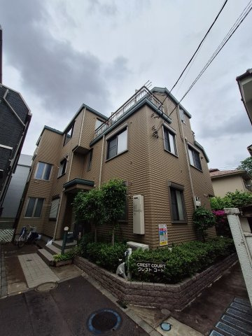 クレストコートの外観