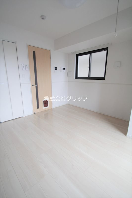 ライムテラスの洋室